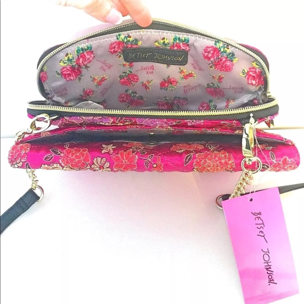 Betsey Johnson Pink Handbag Crossbody Purse New - Picture 5 of 8